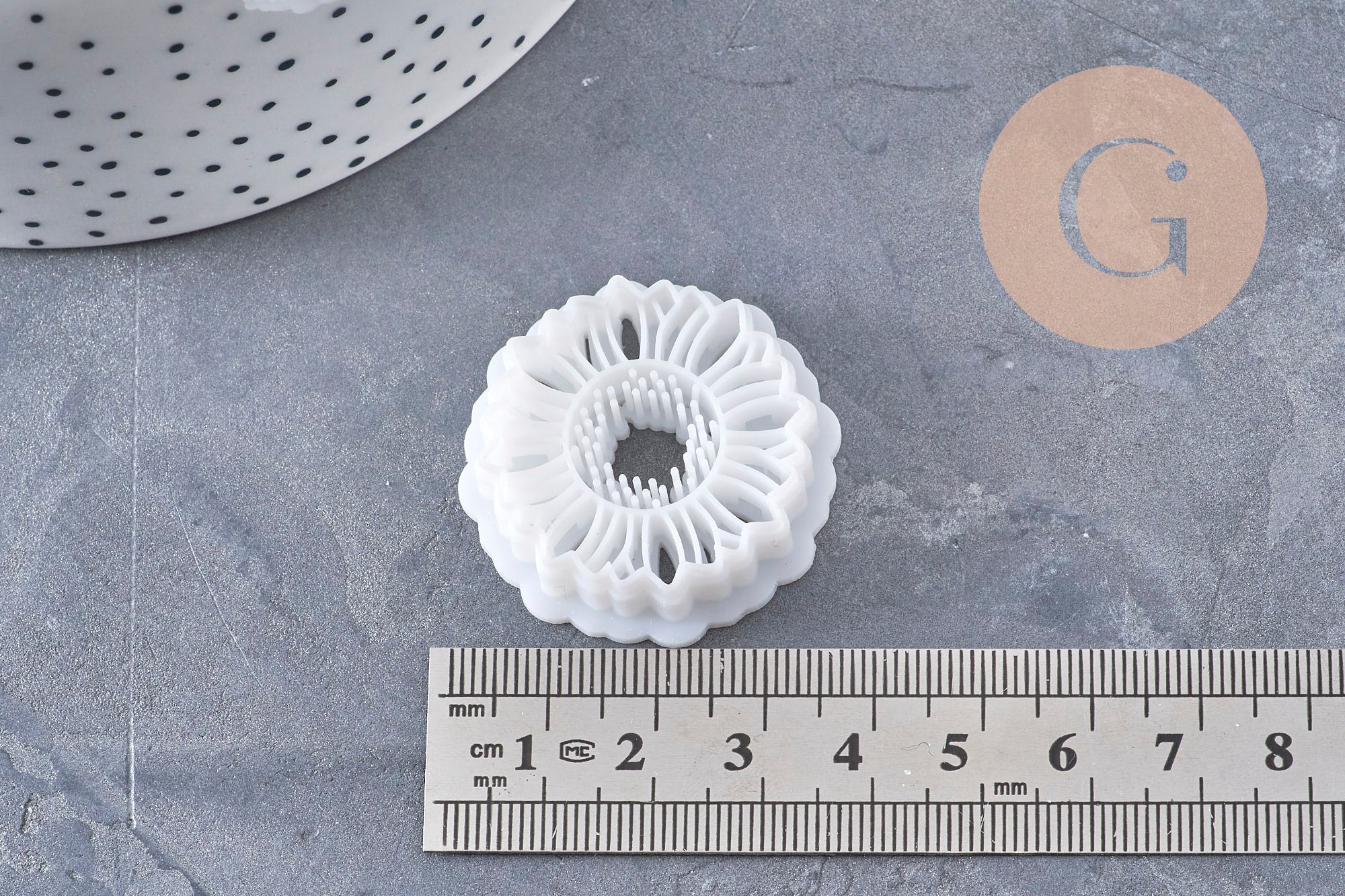 Emporte-Pièce Pâte polymère rond Fleur tournesol créole interchangeable 30mm, x1 (G10996)