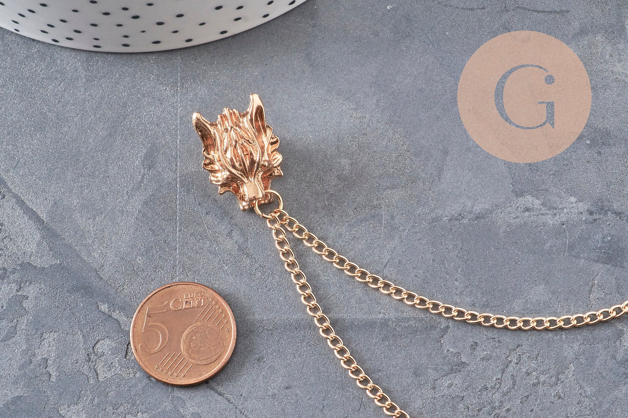 Broche de col Lion zamac doré, x1 (G7022)