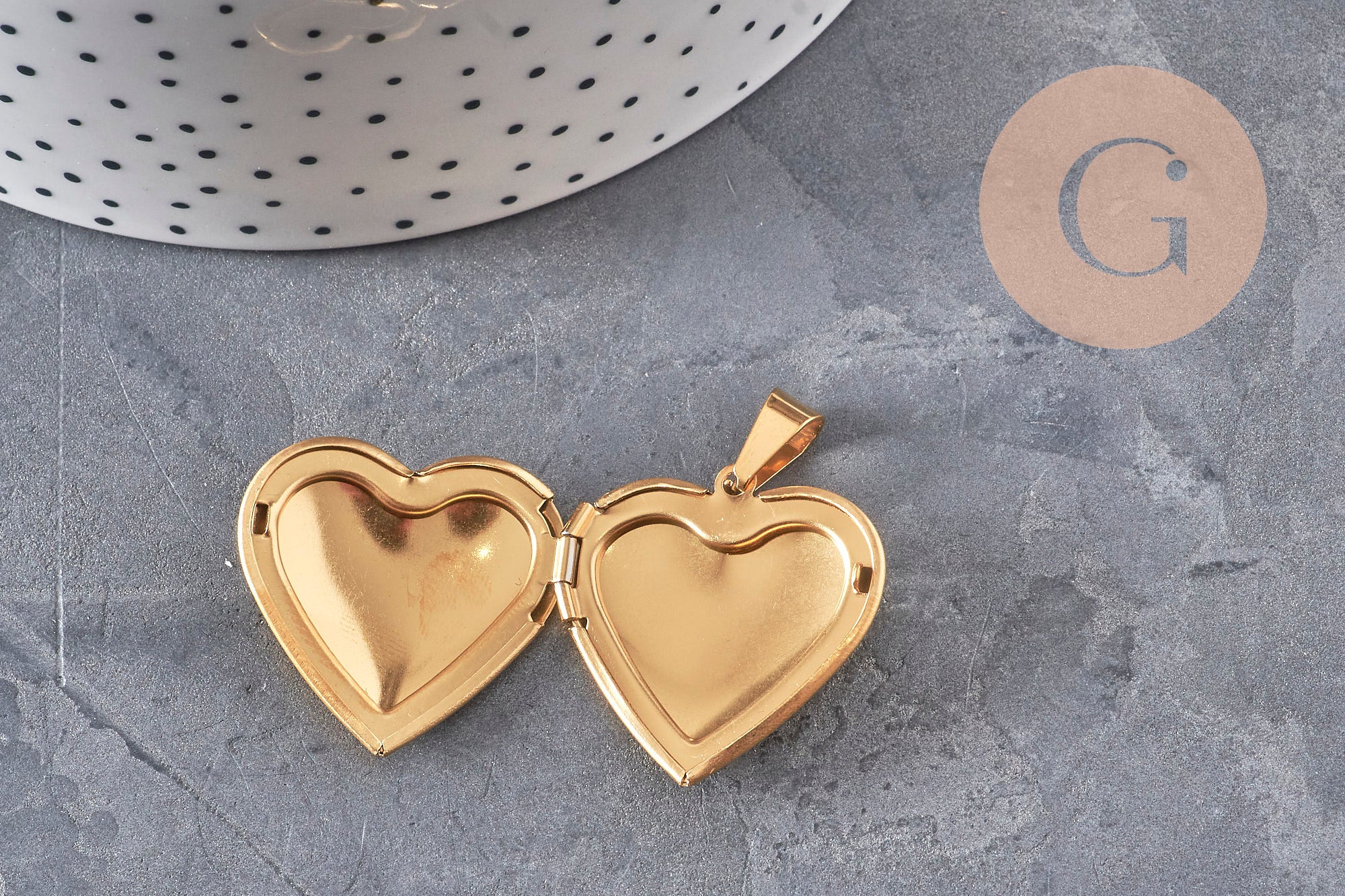 Pendentif locket coeur acier 304 inoxydable doré IP 21mm, x1 (G11139)