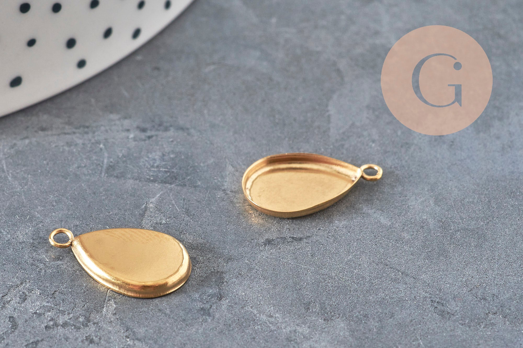 Pendentif goutte support cabochon acier 304 inoxydable doré IP 14x9mm, x1 (G11218)