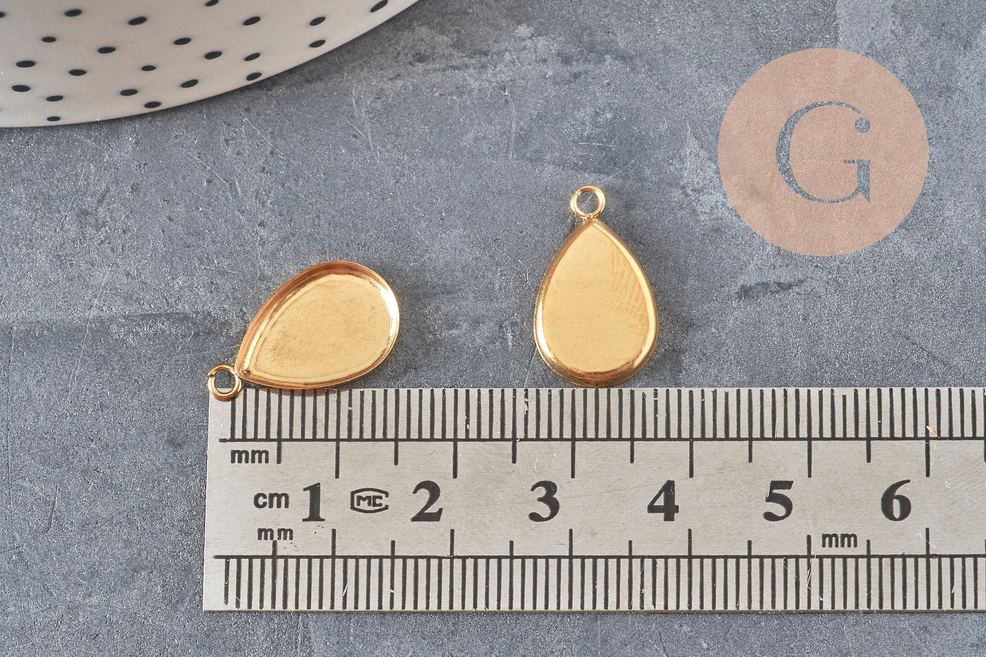 Pendentif goutte support cabochon acier 304 inoxydable doré IP 14x9mm, x1 (G11218)