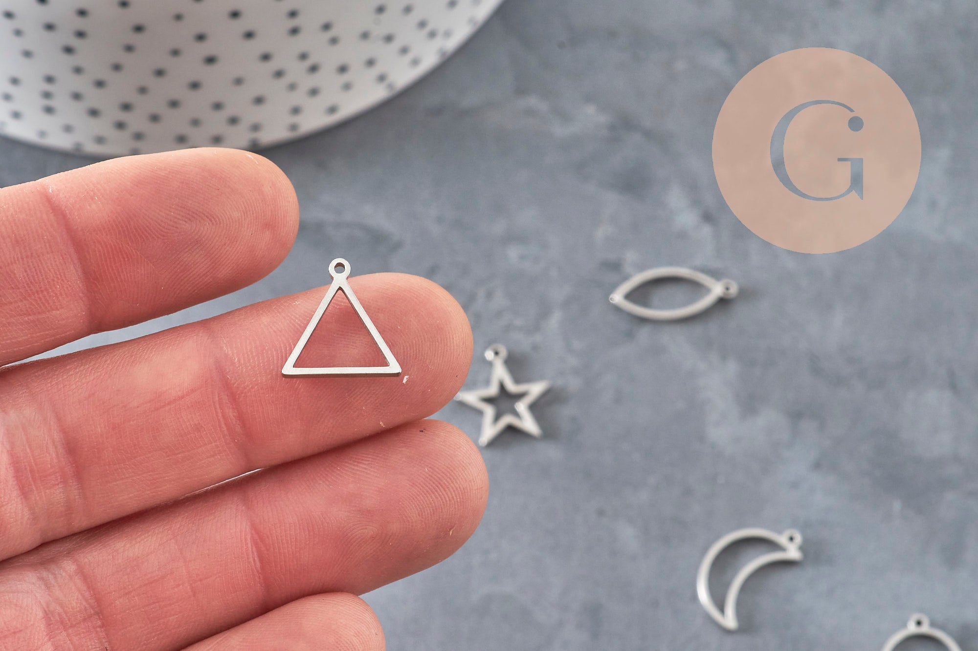 Pendentif acier 201 inoxydable platine sans fond 14-21mm,x1 (G11272)