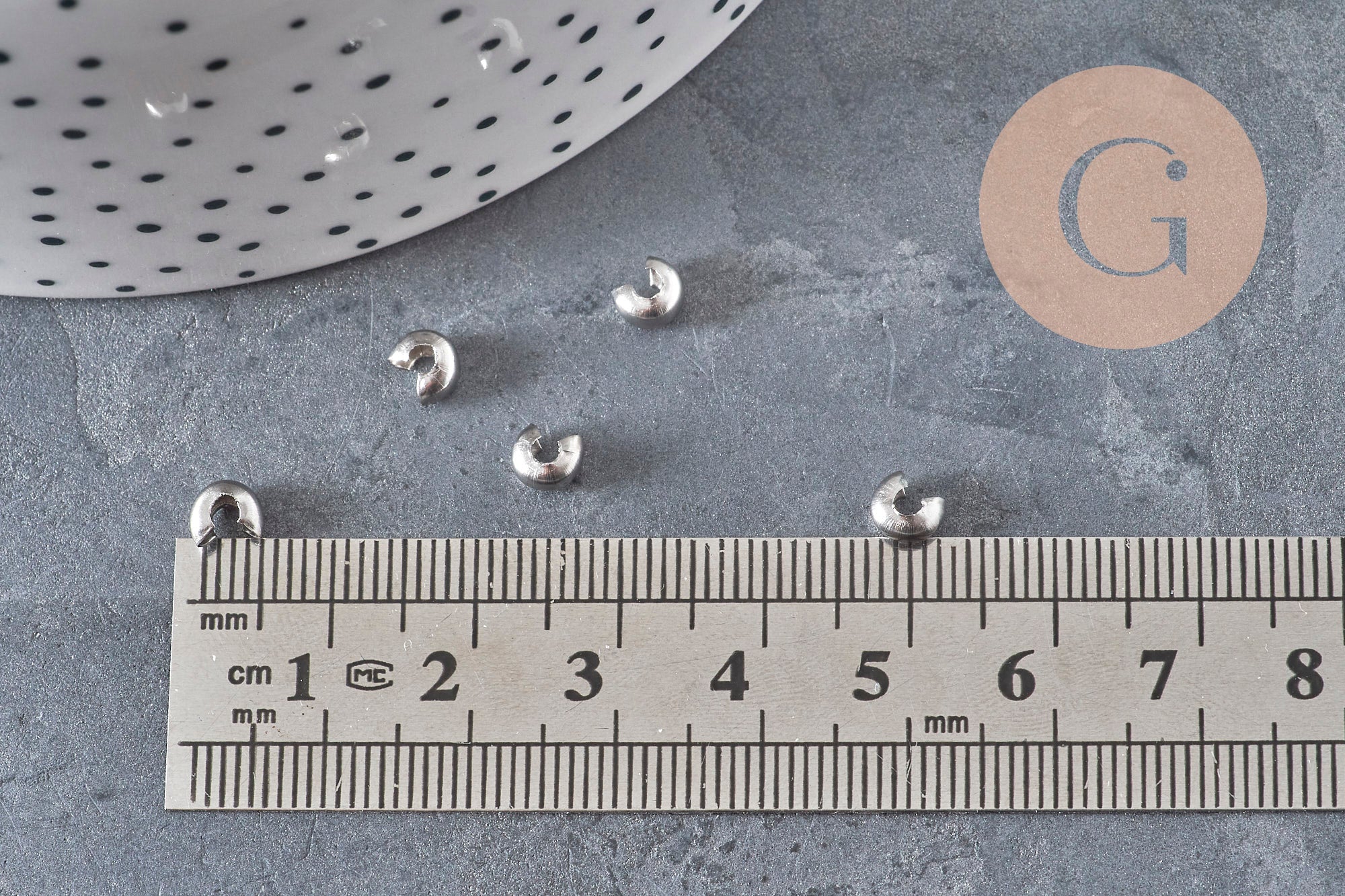 Caches perles à écraser acier 304 platine 5.5x4.5mm, x20 (G11178)