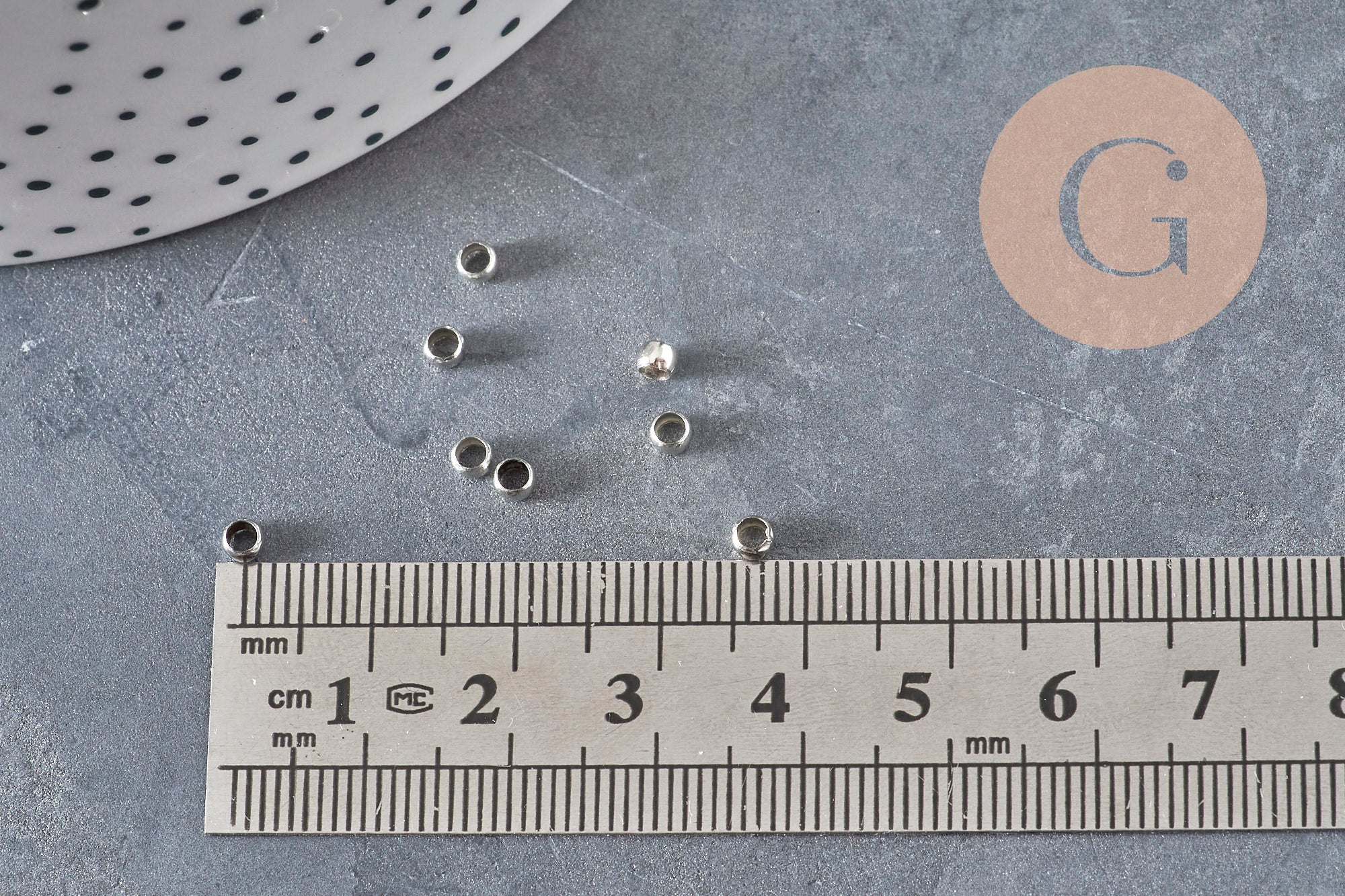 Perles à écraser laiton platine 3x2mm, x2 grammes (G11207)
