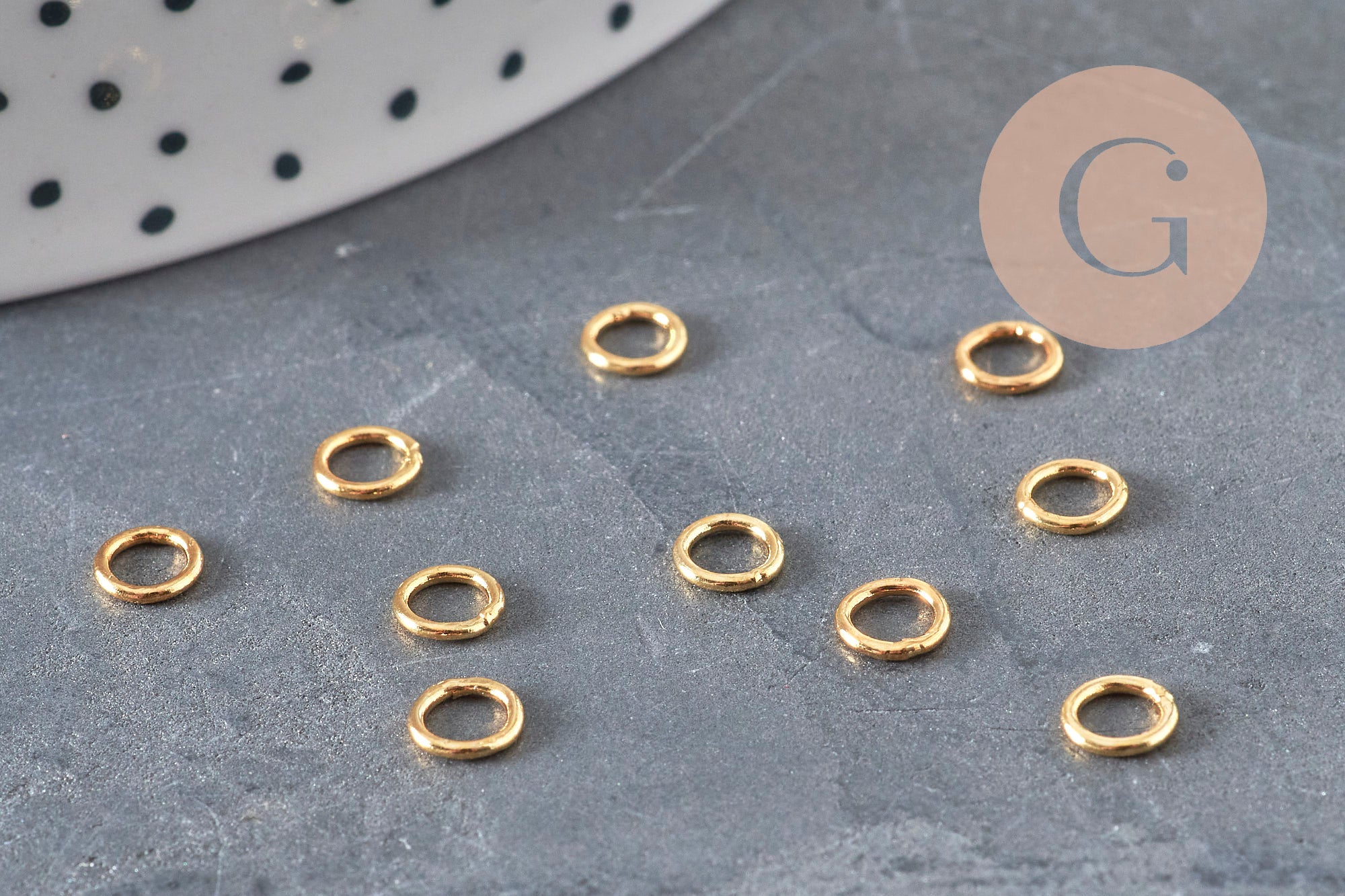 Gold 304 stainless steel round closed jump rings 5mm/0.8mm, x10 IN STOCK