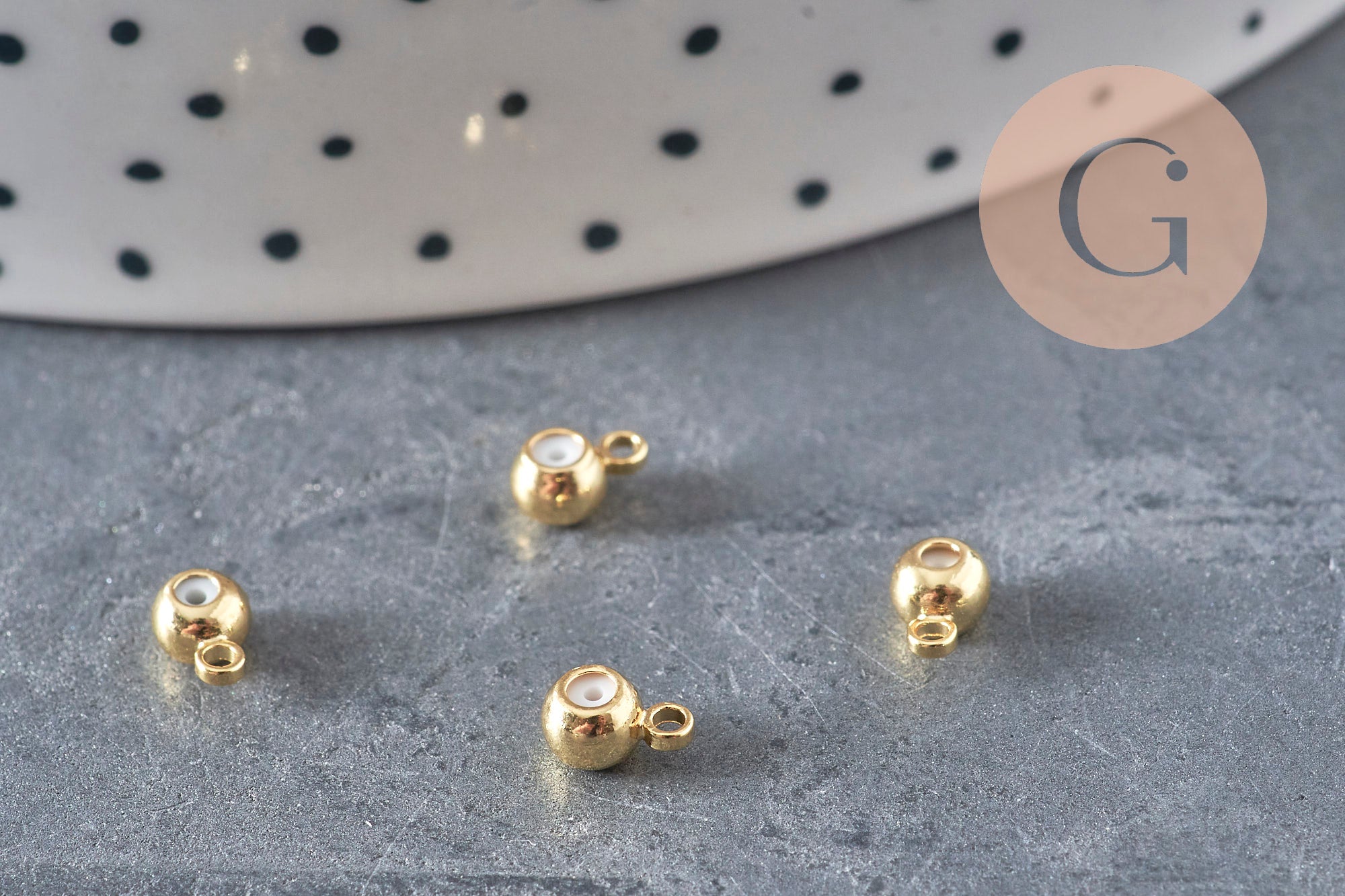 Rubber bail for golden brass pendant 6.5x3.5mm, x10 VALID