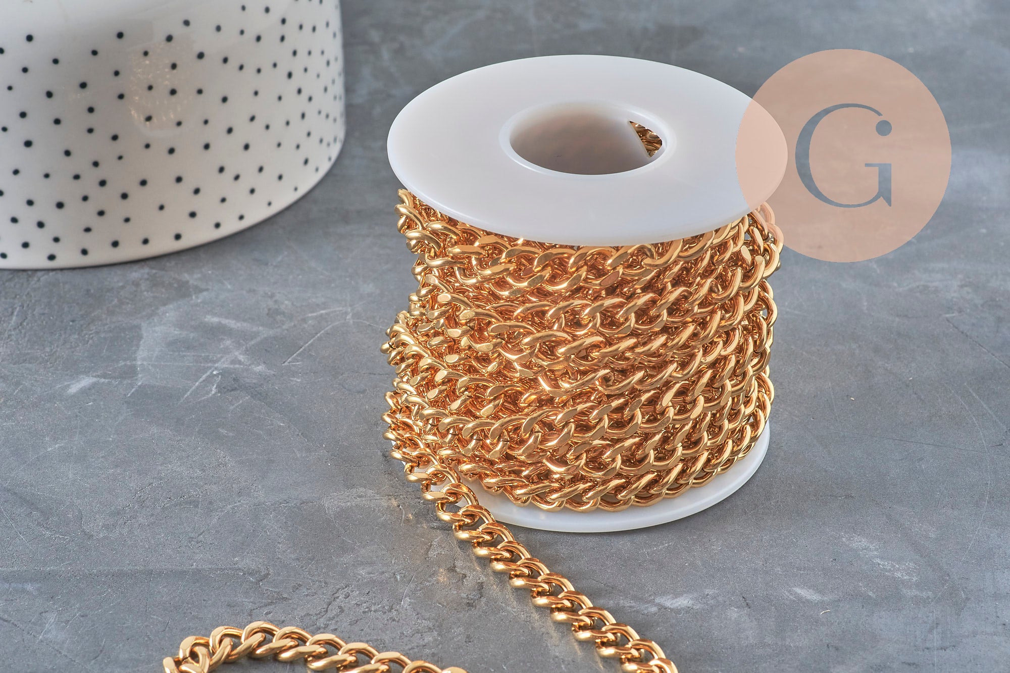 Curved link chain, 304 stainless steel, gold IP plated, 10mm, x1 meter (G11232)
