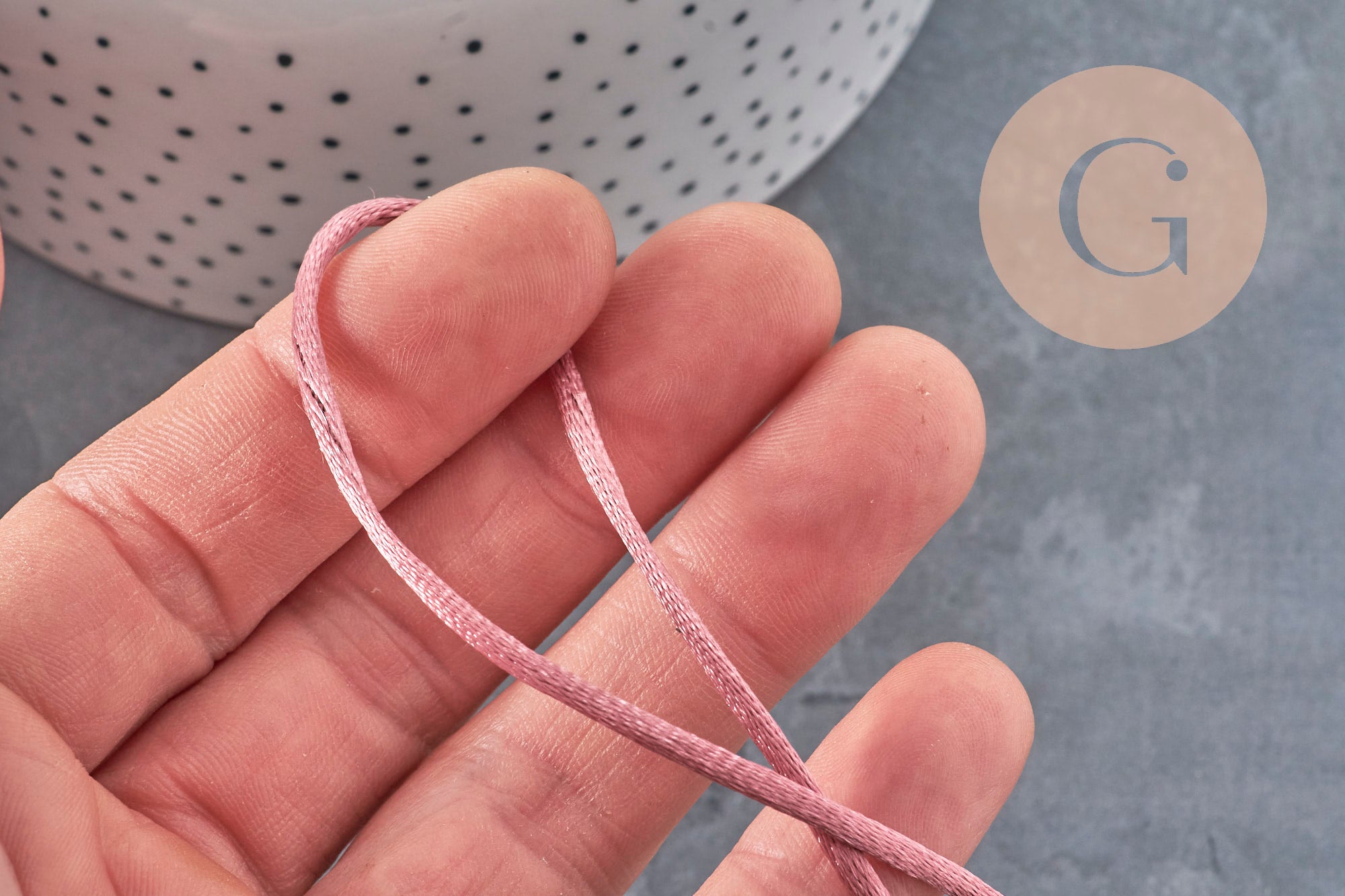 Rose pink polyester rattail cord 2mm, x5 meters (G11223)