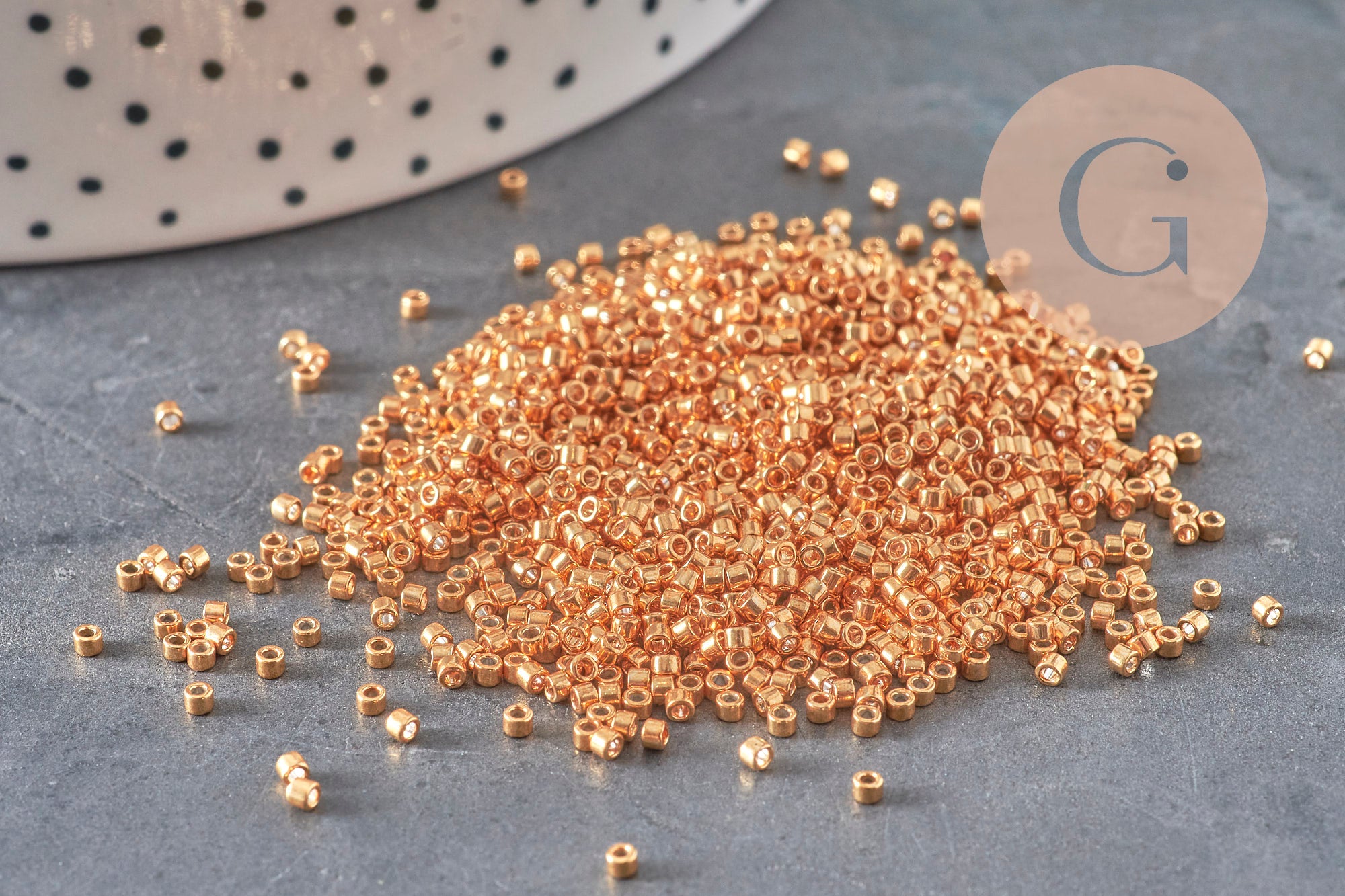 Perles Miyuki Delica 11/0 DB0410 - Galvanized Yellow Gold x8g(G11297)
