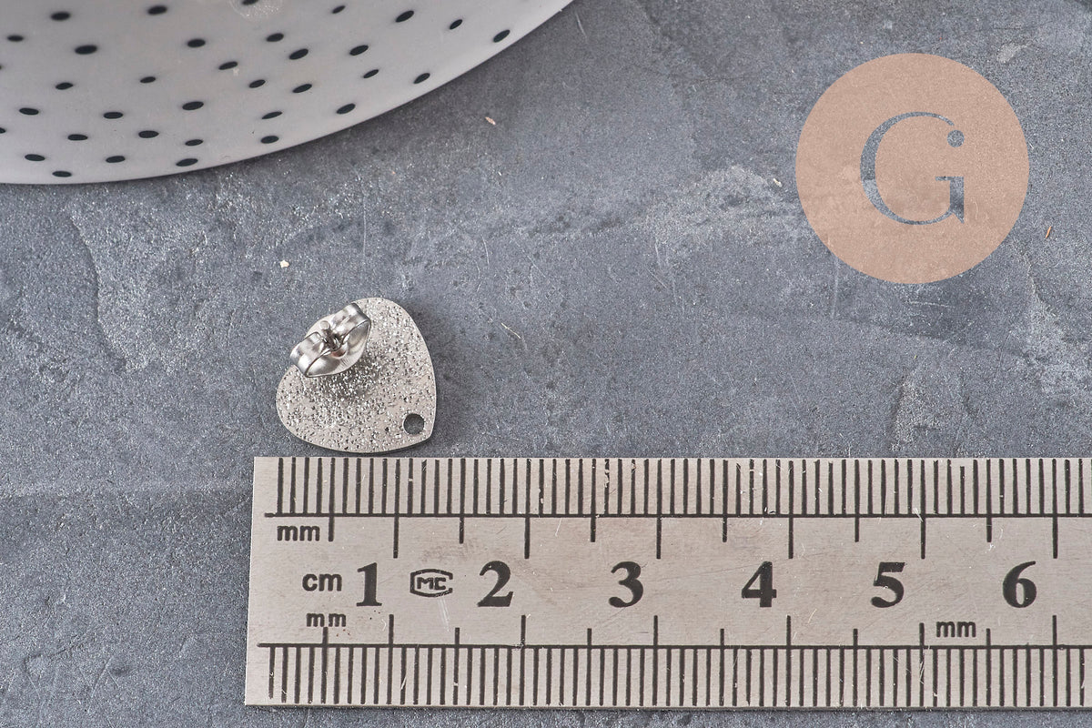 Clous-puces oreille coeur acier 304 inoxydable platine sablé 1 trou 13mm, la paire (G11318)