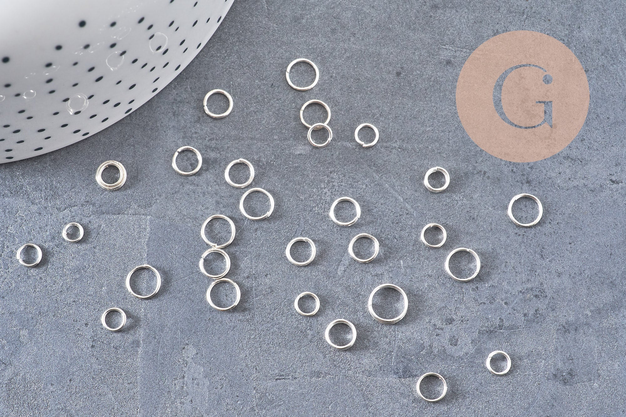 Anneaux ouverts fer argent tailles différentes, x10gr (G2377)