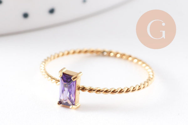 Bague Solitaire zircon rectangle Violet acier 304 inoxydable doré, x1 (G10359)