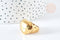 Bague chevalière gros coeur acier doré 304 inoxdydable 17mm, x1 (G8446)