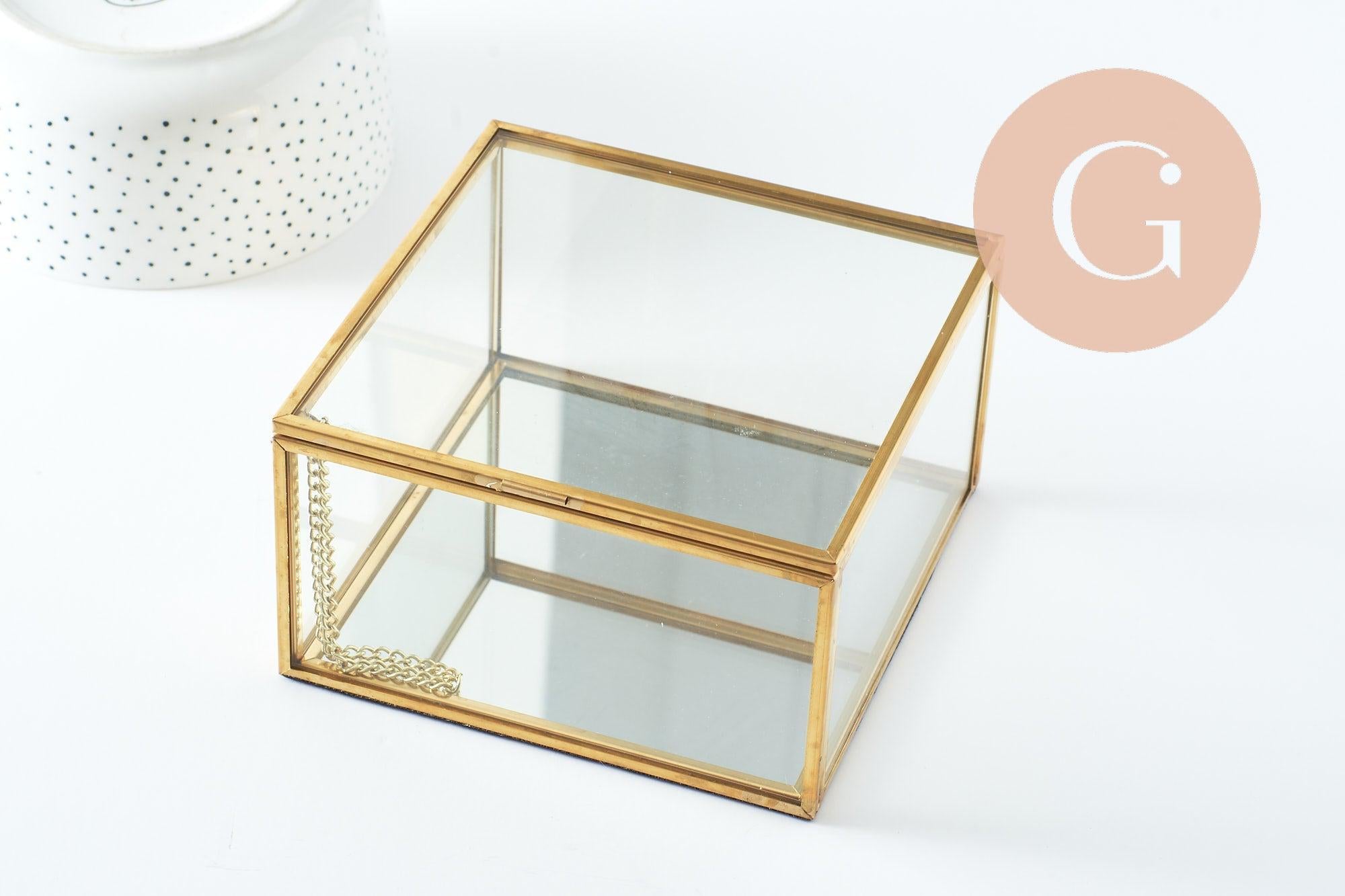 Ancien miroir rectangulaire doré - En vente sur Ancien miroir rectangulaire doré - En vente sur