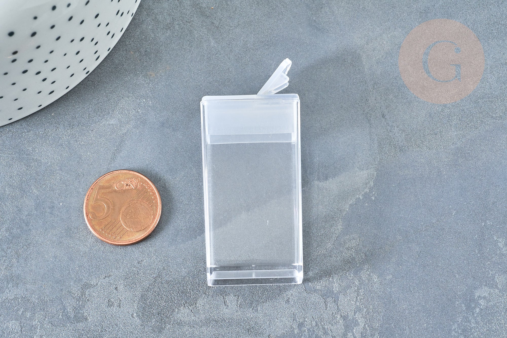 Boite rangement en plastique perles rectangle 5cm, x1 (G7995)