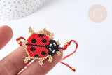 Bracelet Réglable coccinelle 28cm cordon rouge nylon perles rocailles tissées , bijou chance à offrir, bracelet amitié, x1 (G7685)