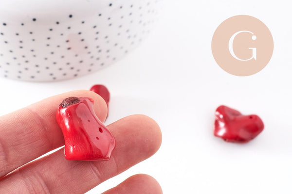 Branche corail naturel rouge foncé percée 25-70mm, x1 (G2667)