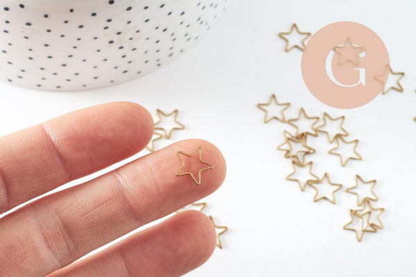 Breloque étoile laiton brut 10mm, creation bijoux pendentif geometrique, x20 (G2977)