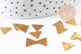 Breloque triangle 2 trous laiton brut 9mm, x10 (G10136)