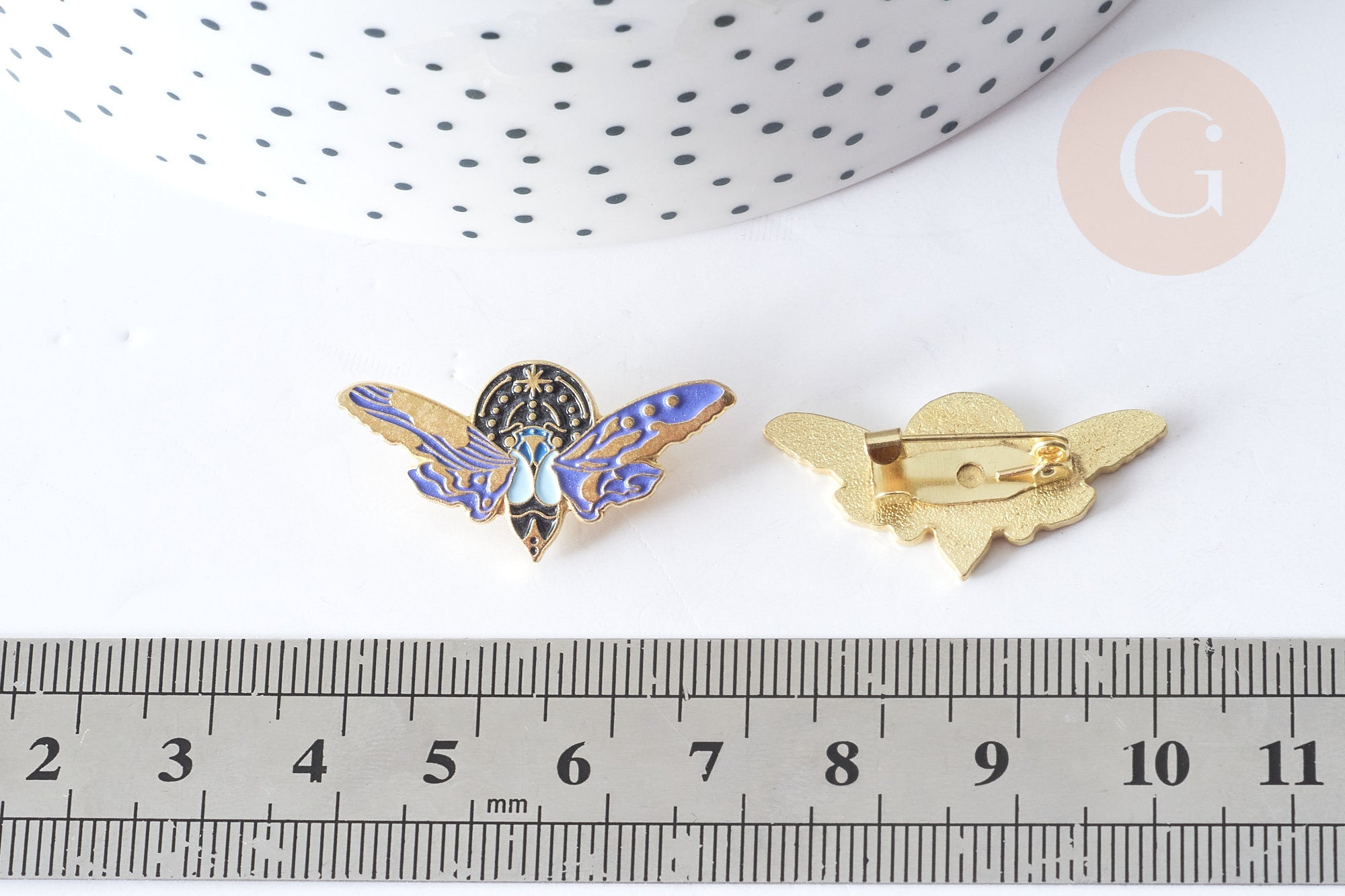Broche insecte zamac doré 15x30mm, x1 (G7845)