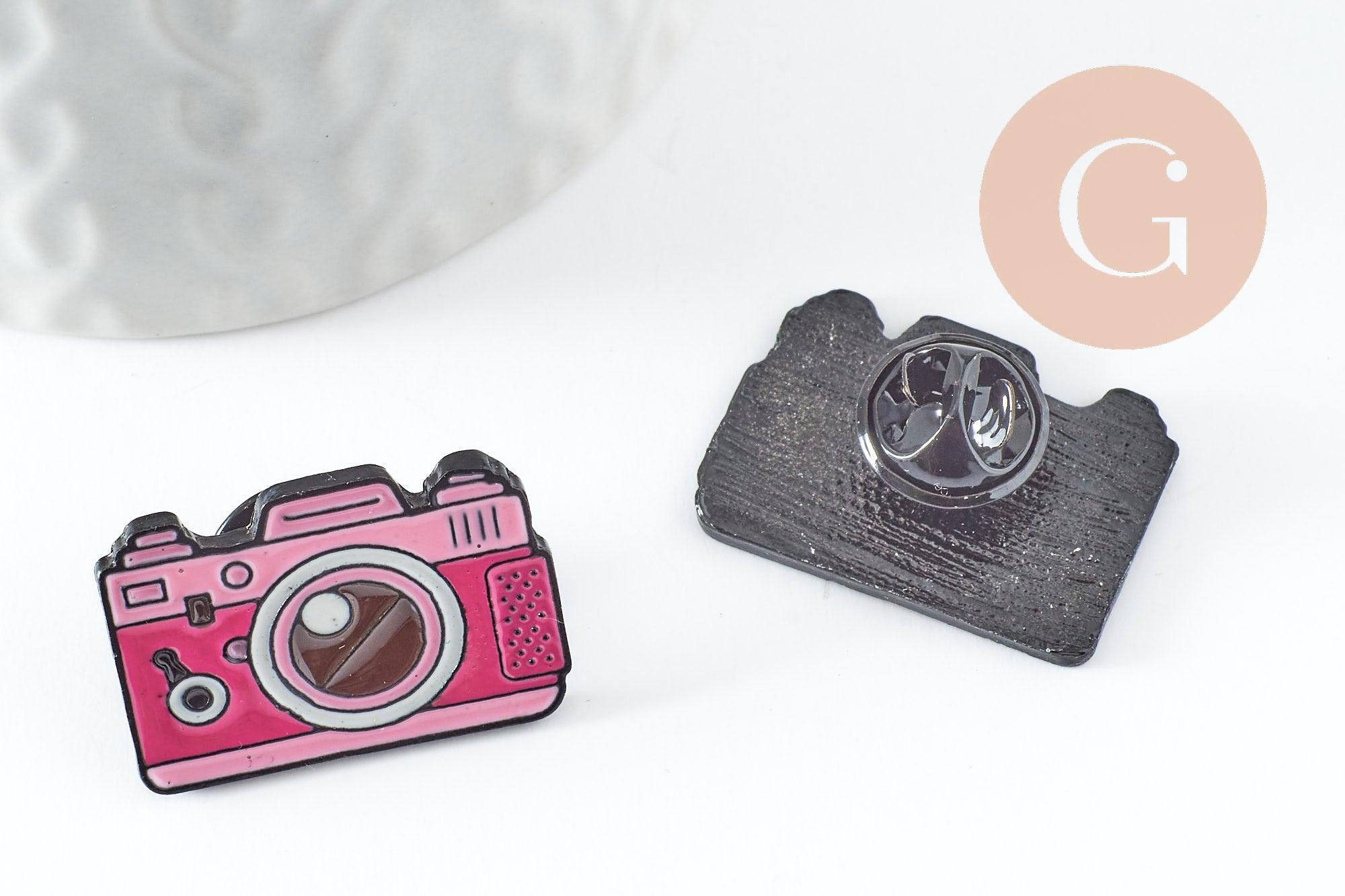 Broche pins appareil photo émaillé rose 24.5mm, x1 (G9471)