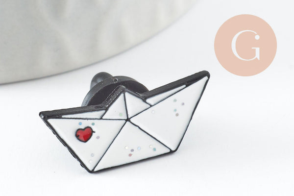 Broche pins bateau en papier coeur émaillé blanc rouge 24.5mm, x1 G9474