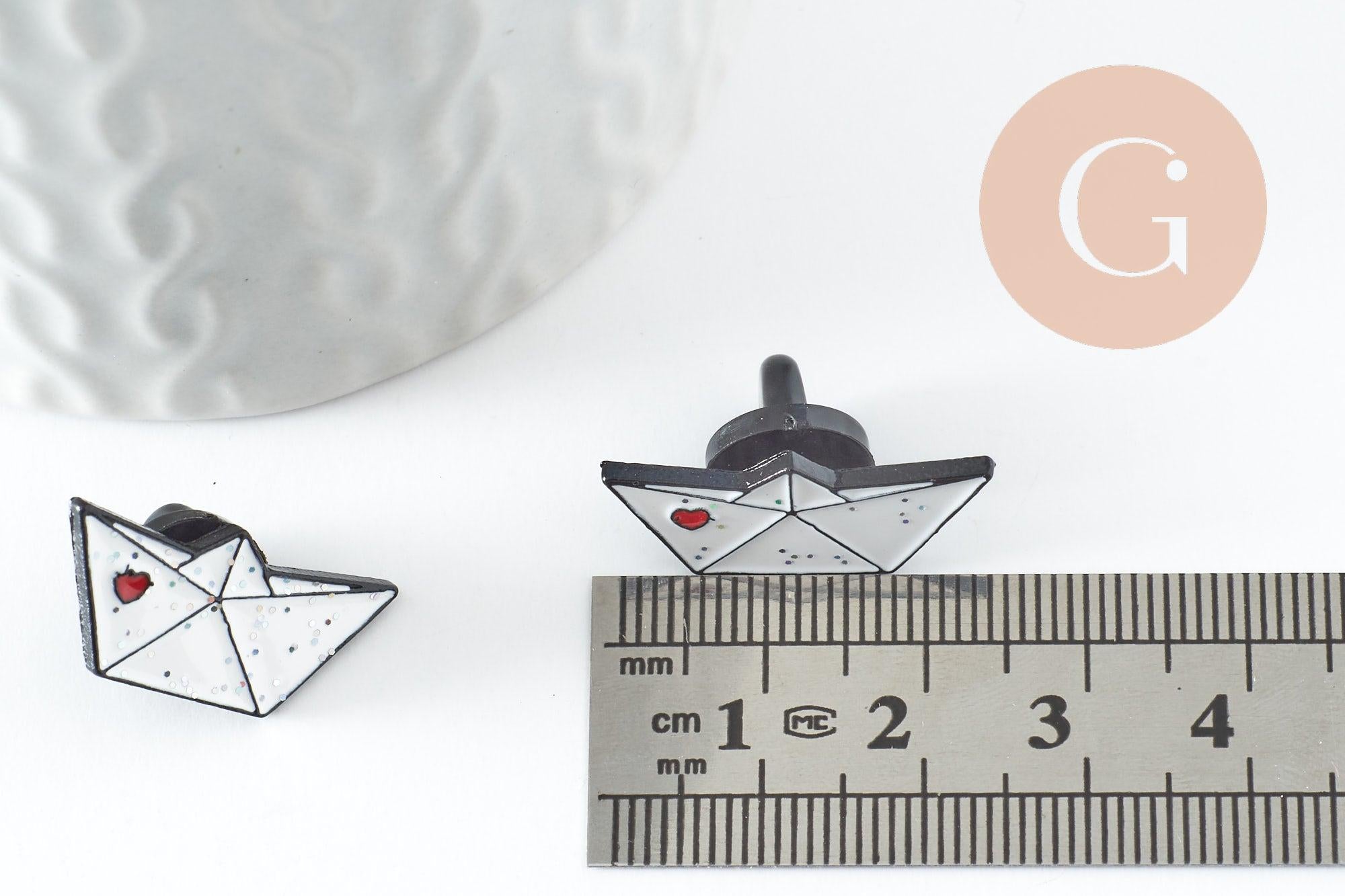 Broche pins bateau en papier coeur émaillé blanc rouge 24.5mm, x1 G9474