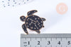 Broche pin's tortue de mer motif mystique noir doré émail 26.5mm, x1 (G6616)