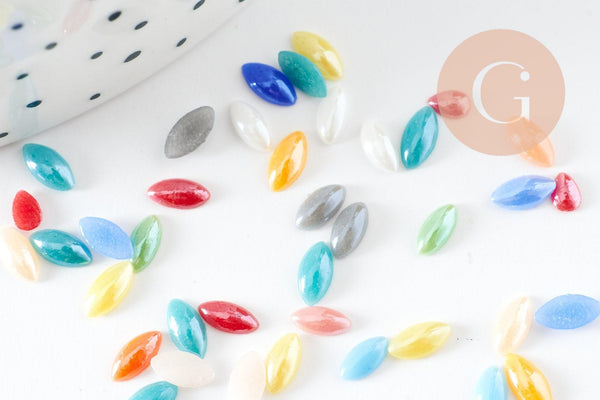 Cabochon dôme marquise verre irisé 6mmx3mm, x20 (G2280)