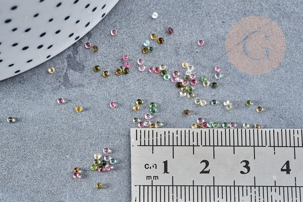 Cabochon forme diamant tourmaline naturelle 1.5mm, x1 (G8744)