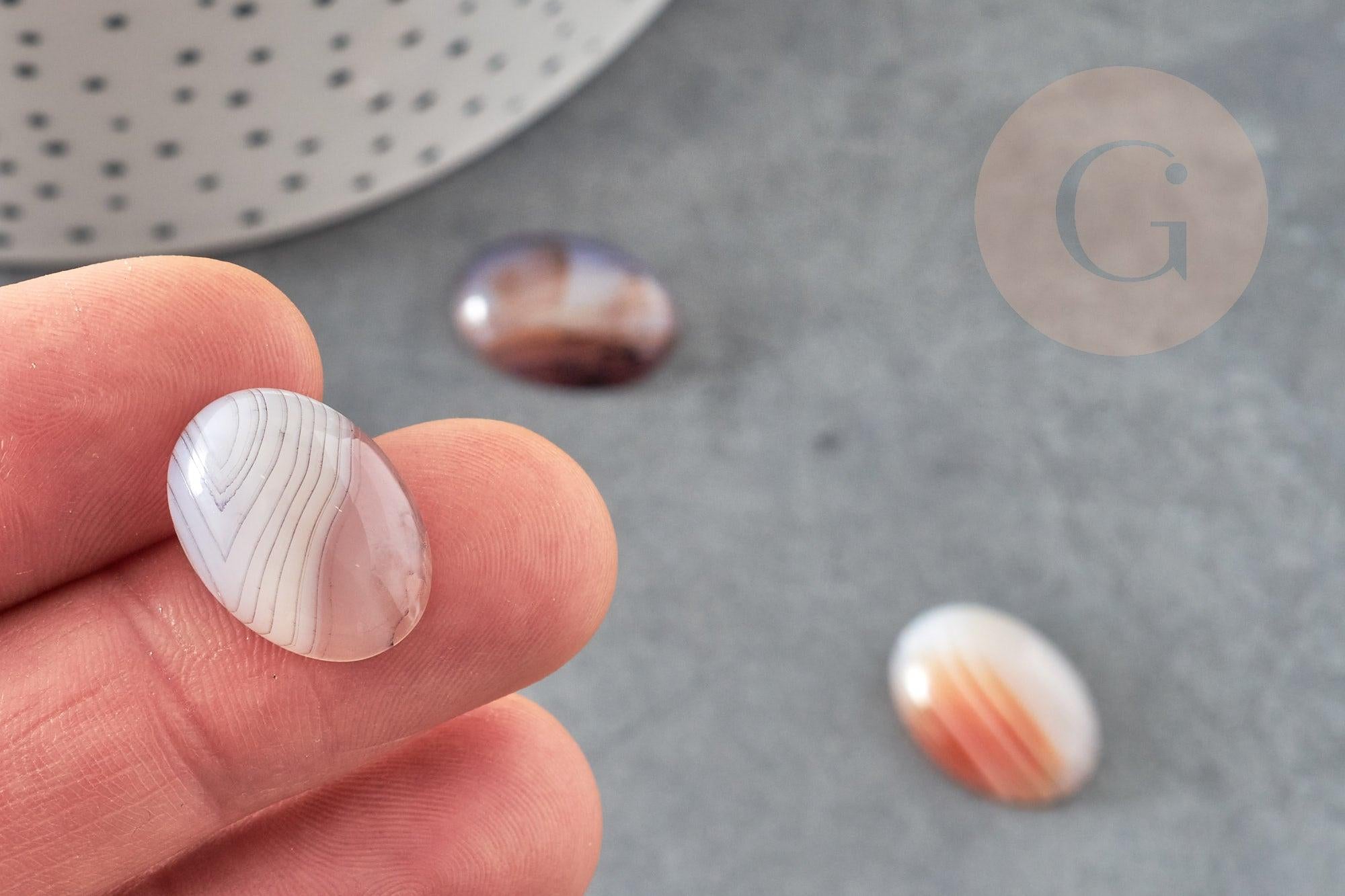 Cabochon ovale agate naturelle violette 18x13mm, x1 G1557