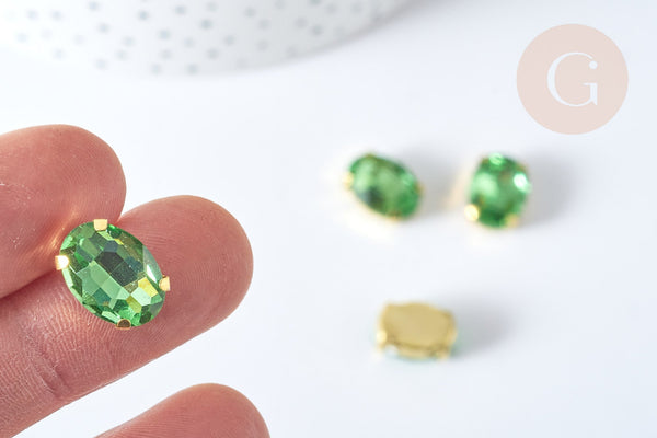 Cabochon ovale cristal vert clair avec serti en laiton doré 14x10mm, x5 (G8112)