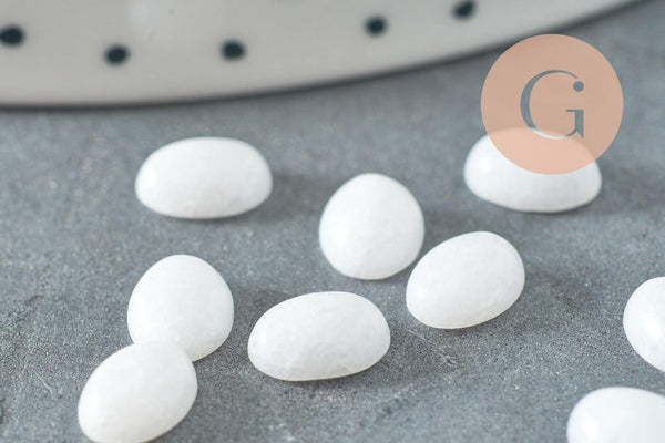 Cabochon ovale jade naturel blanc 8x6mm, x1 (G10527)