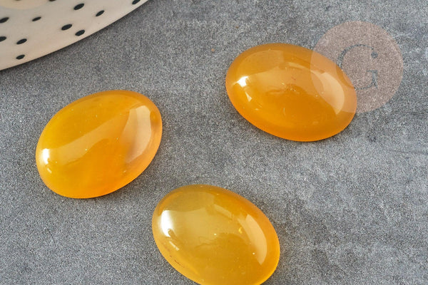 Cabochon ovale jade naturel jaune translucide 18x13mm, x1 (G2683)
