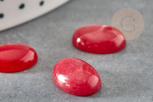 Cabochon ovale jade naturel rouge 10x14mm, x1 (G2694)