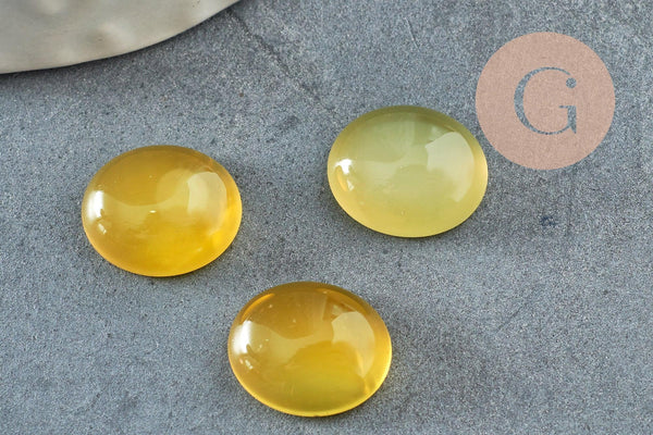 Cabochon ovale jade naturel teinté jaune 12x10mm, x1 (G9514)