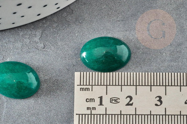 Cabochon ovale jade naturel vert foncé 13x18mm, x1 (G2768)