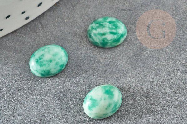Cabochon ovale jaspe blanc vert naturel 8x10mm, x1 (G2450)