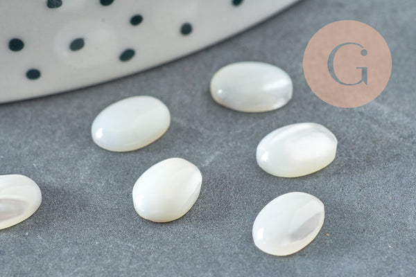 Cabochon ovale nacre blanche 8x6mm, x1 (G9045)