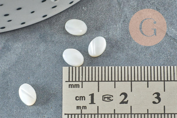 Cabochon ovale nacre blanche naturelle 7x4mm, x1 (G3728)