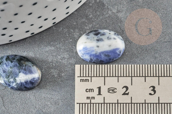 Cabochon ovale sodalite bleue naturelle 13x18mm, x1 (G2659)