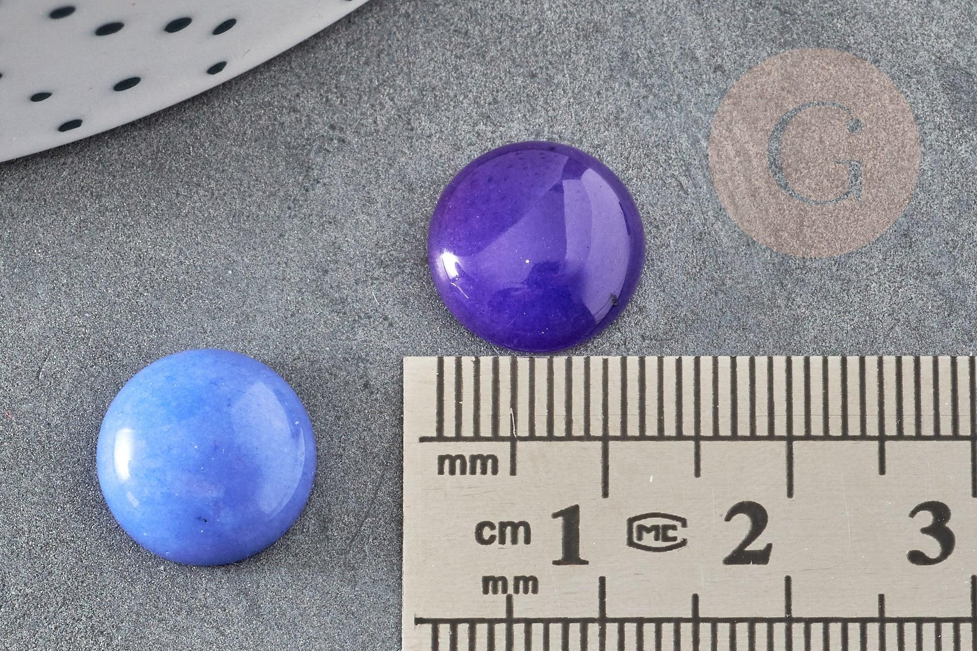 Cabochon rond jade naturel bleu, 12mm, x1 (G1429)