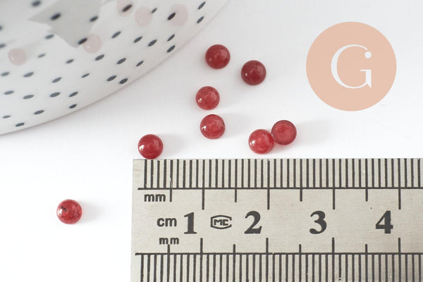 Cabochon rond jade naturel rouge 4mm, x1 (G9951)