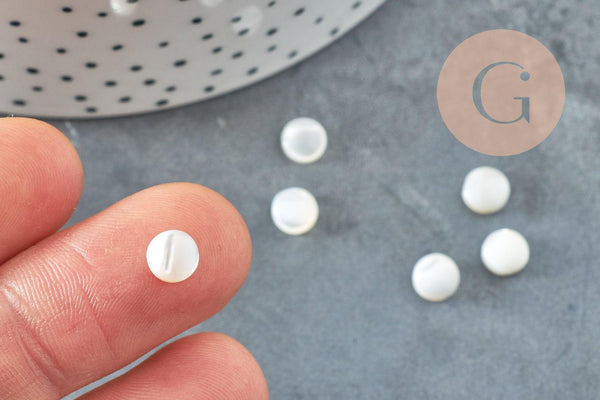 Cabochon rond nacre blanche naturelle 6-6.5mm, x1 (G2715)