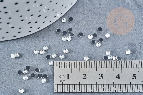 Cabochon rond strass cristaux transparent 2.7mm, x 1 gr (G8683)