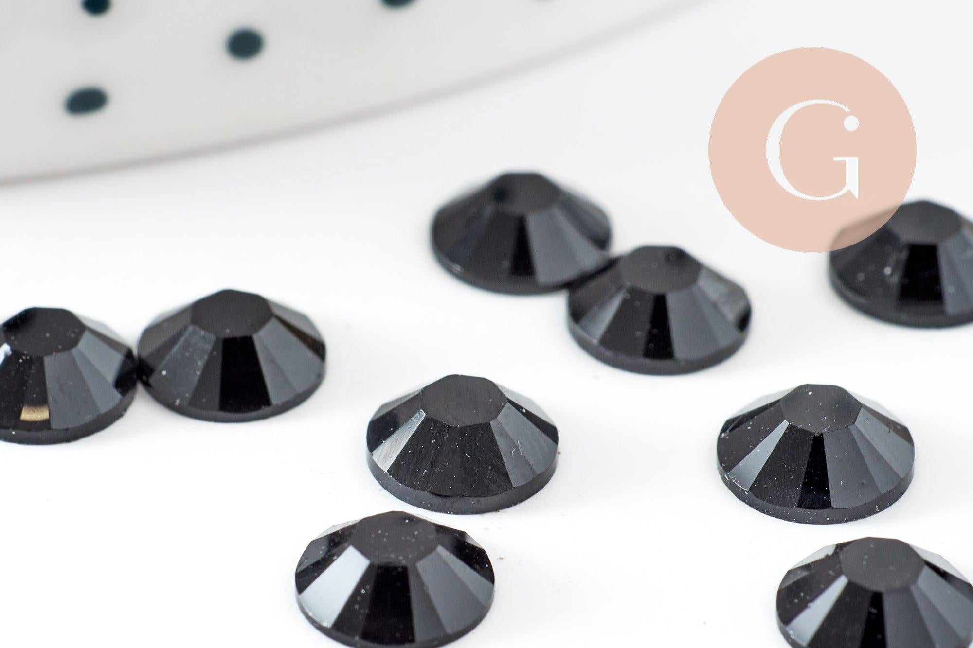 Cabochon rond strass plastique noir reflets ronds 7mm, x 5g (G2248)