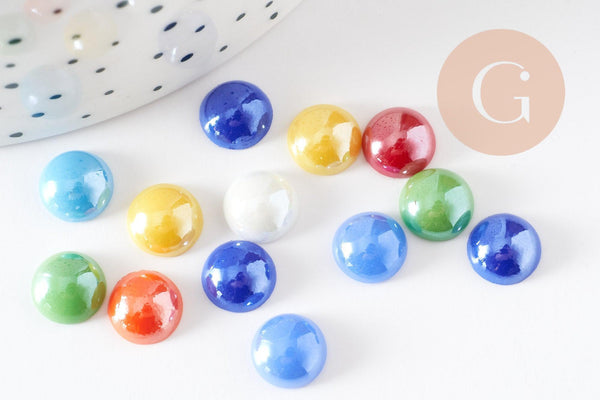 Cabochon rond vert irise multicolore 9mm, x20 (G0128)