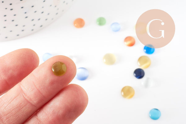 Cabochon verre oeil de chat rond multicolore 5-10mm, x20 (4.9gr) (G1499)