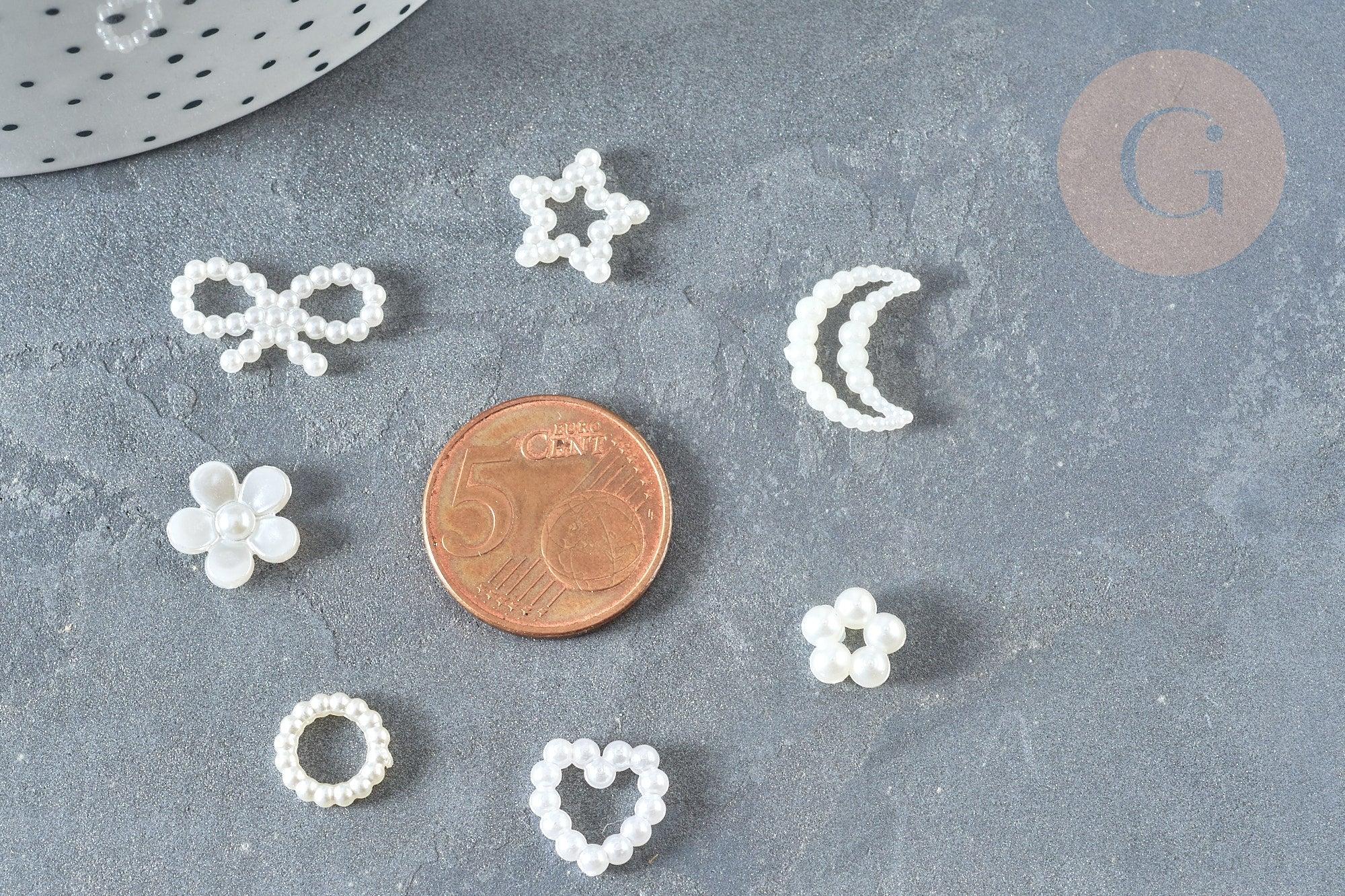 Cabochons acrylique blanc nacré coeur étoile 10-14mm, x10 (G7502)