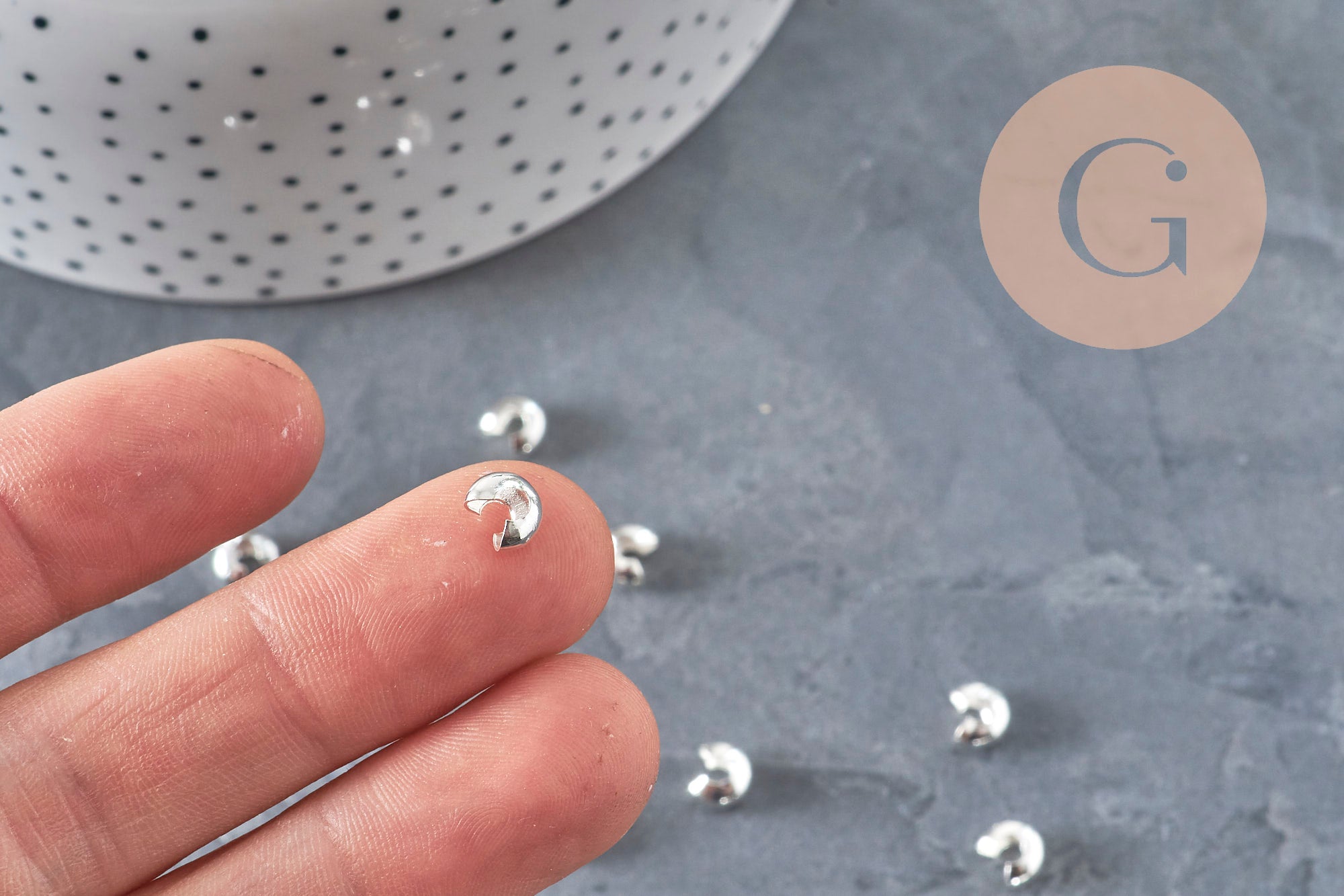 Cubrebolas para aplastar de latón plateado liso 4mm, x20 (G11179)